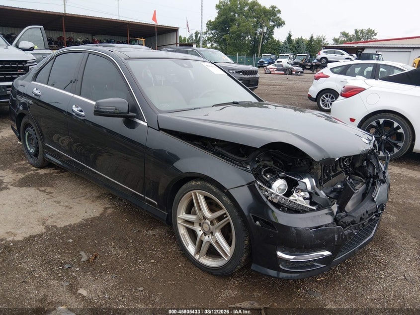 2014 MERCEDES-BENZ C 300 SPORT 4MATIC | WDDGF8AB6ER317169 | UPCARS
