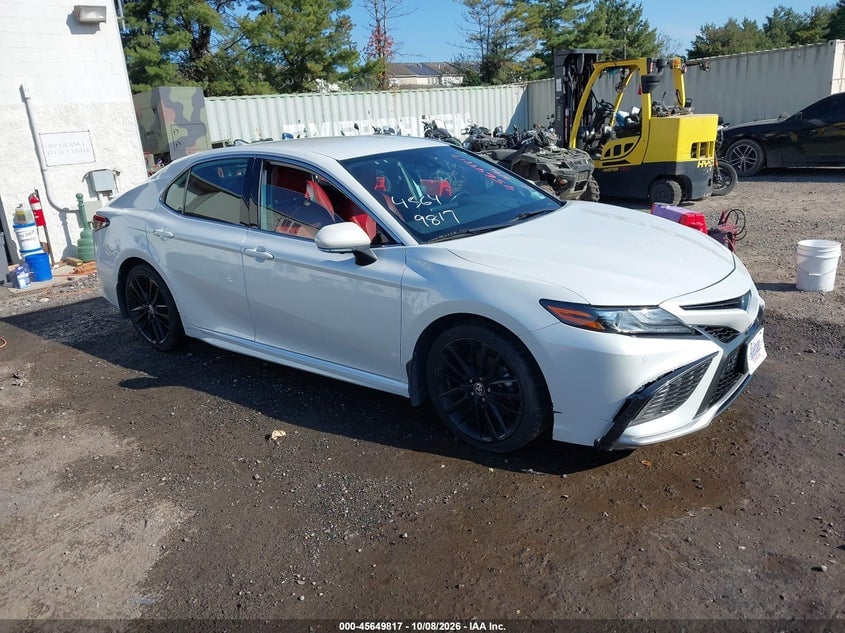 2022 TOYOTA CAMRY XSE HYBRID | 4T1K31AK9NU576820 | UPCARS