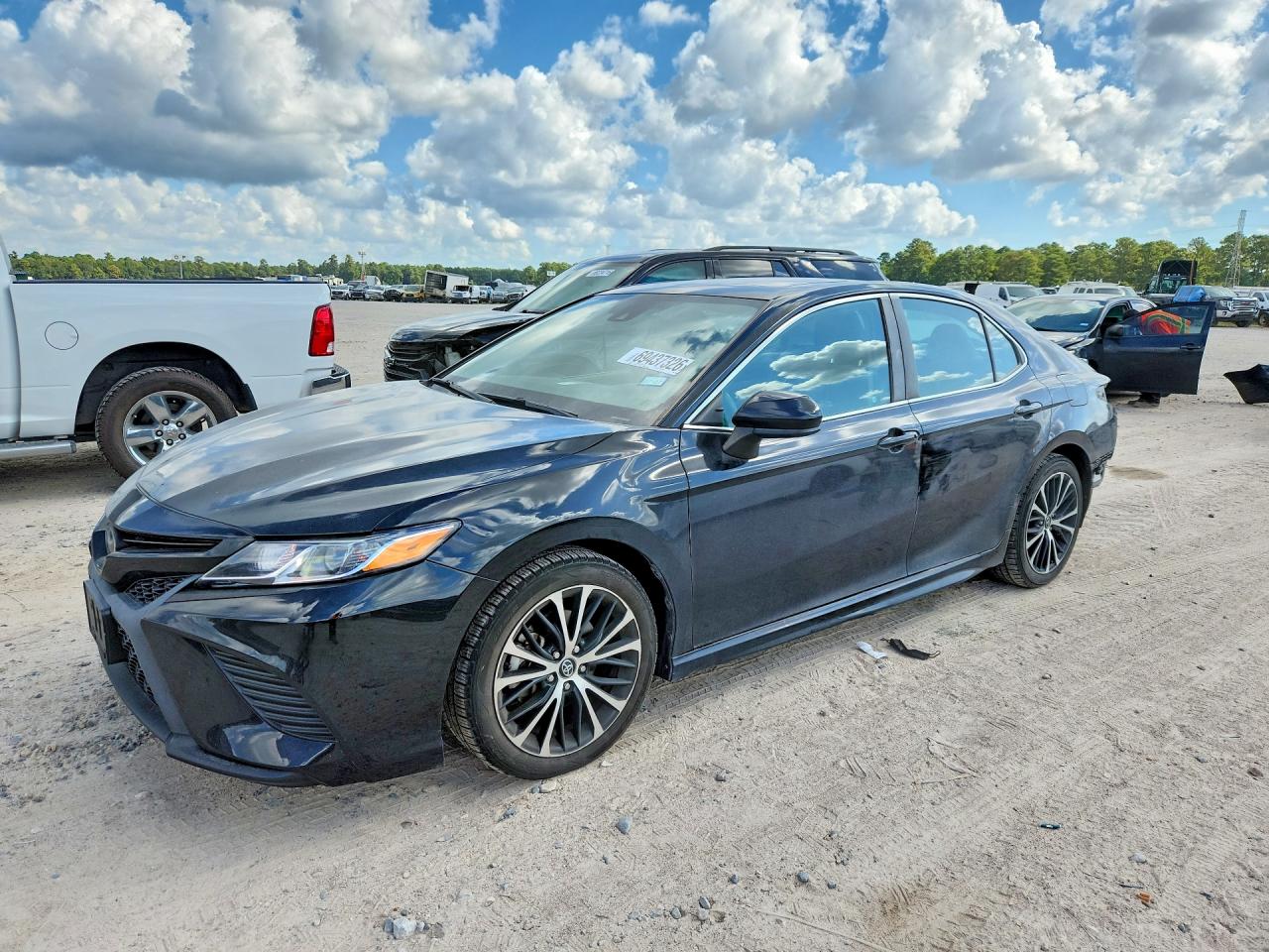 2020 TOYOTA CAMRY SE | 4T1G11AK5LU300949 | UPCARS