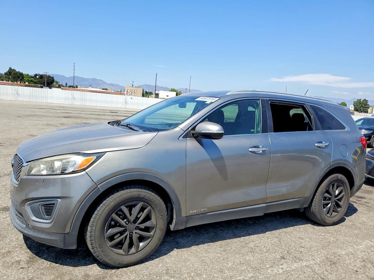 2016 KIA SORENTO LX V6 | 5XYPGDA59GG180398 | UPCARS