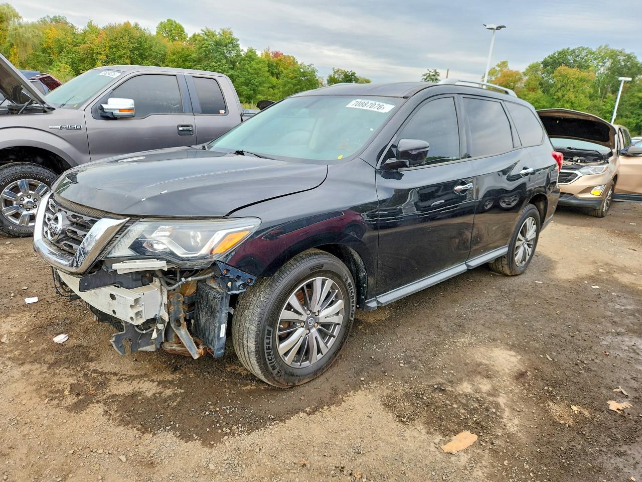 2019 NISSAN PATHFINDER SL | 5N1DR2MM4KC612148 | UPCARS