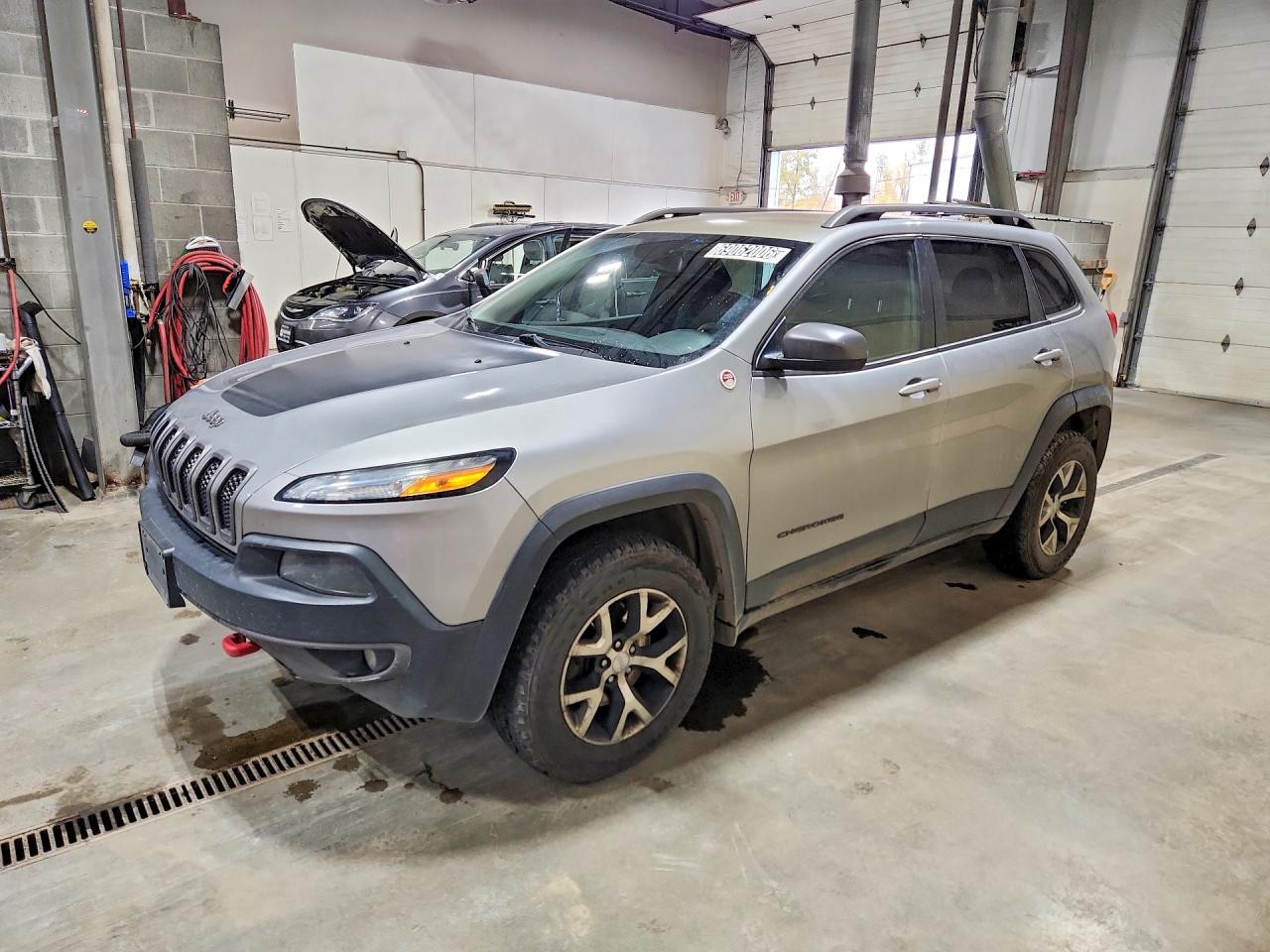2015 JEEP CHEROKEE TRAILHAWK | 1C4PJMBS7FW785365 | UPCARS