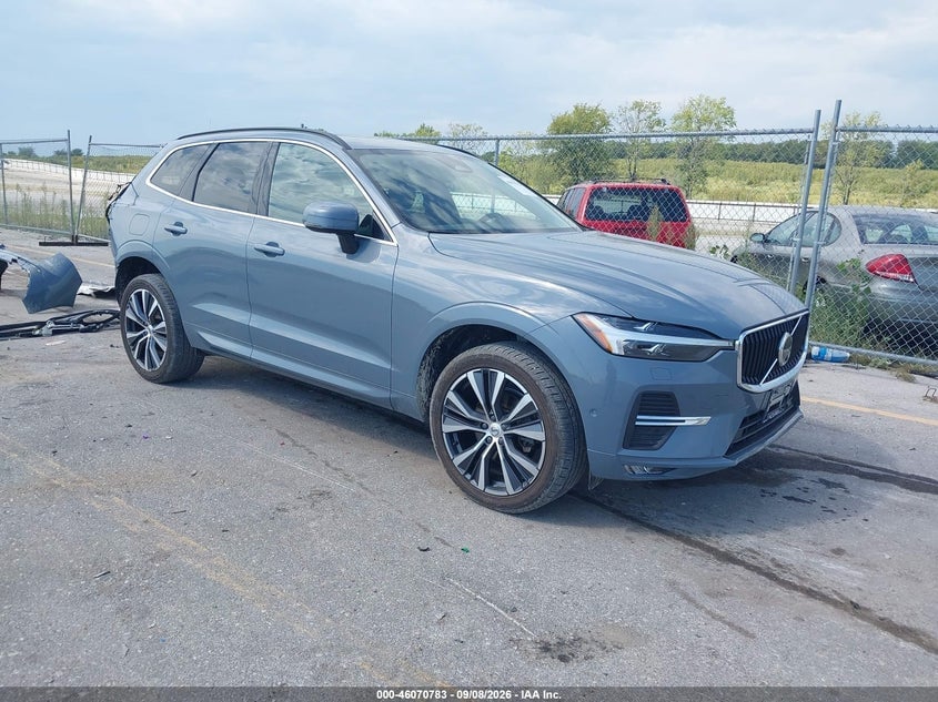 2022 VOLVO XC60 B5 MOMENTUM | YV4L12RK9N1986881 | UPCARS