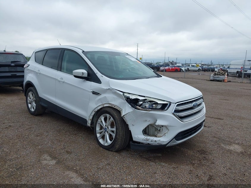 2017 FORD ESCAPE SE | 1FMCU0GD3HUB82724 | UPCARS