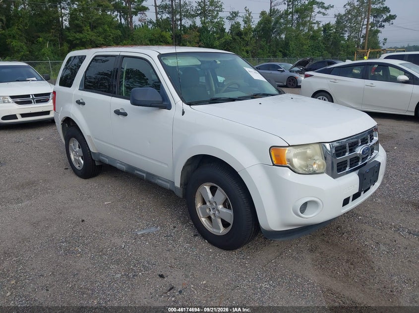 2010 FORD ESCAPE XLS | 1FMCU0C76AKB00650 | UPCARS