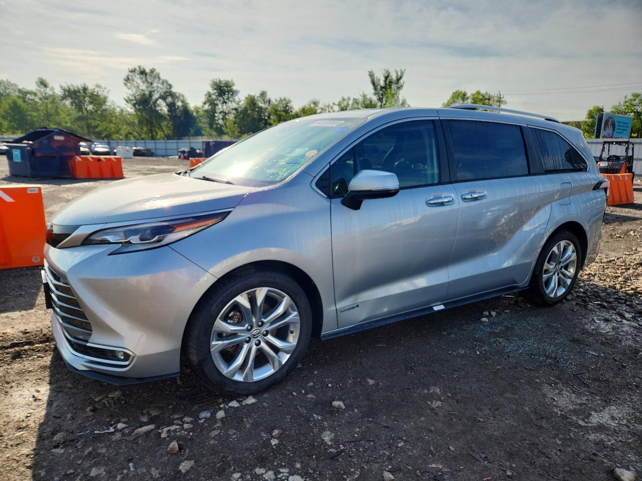 2021 TOYOTA SIENNA PLATINUM 7-PASSENGER | 5TDERKEC4MS007725 | UPCARS