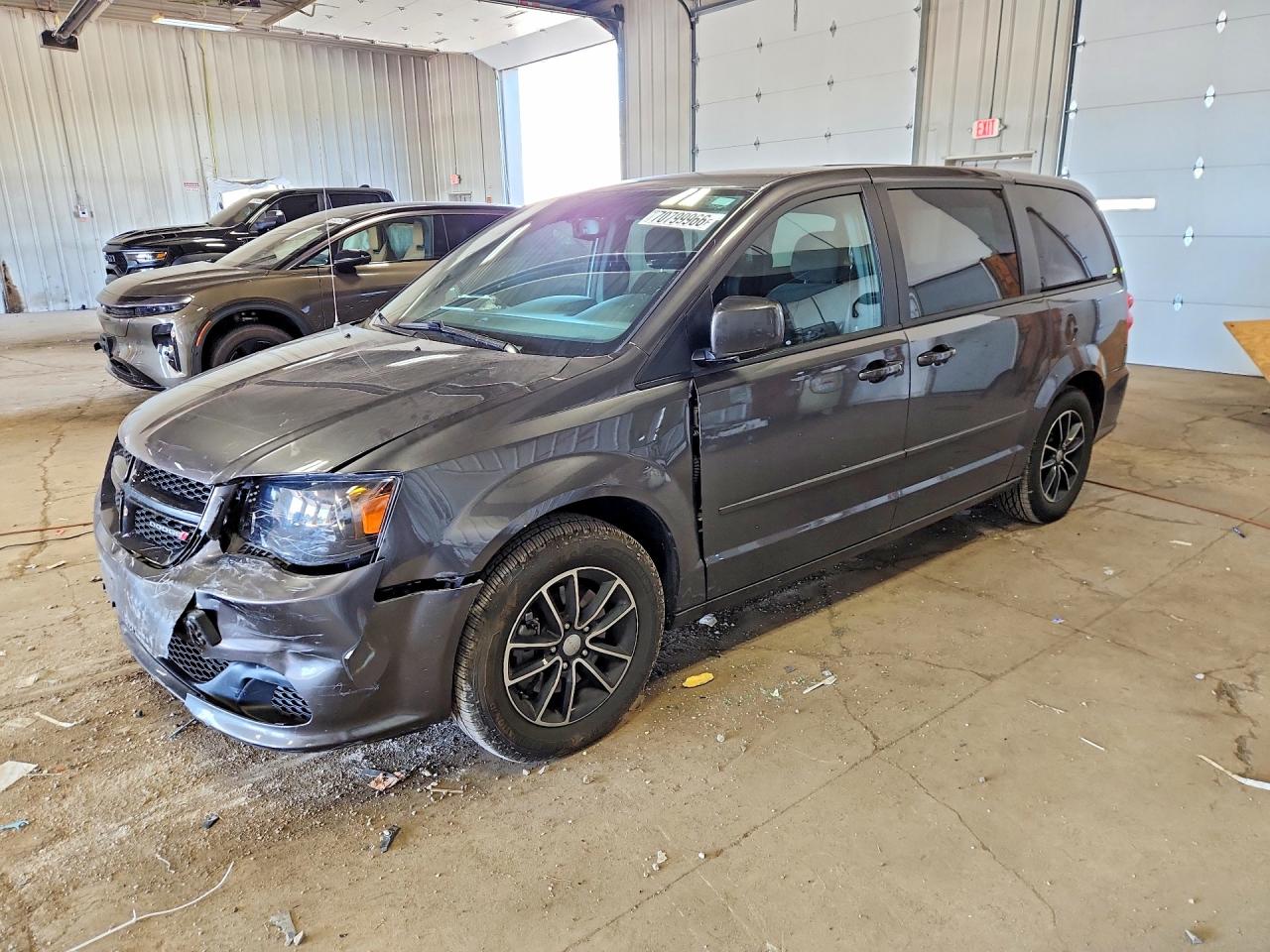 2017 DODGE CARAVAN SE | 2C4RDGBG6HR856872 | UPCARS