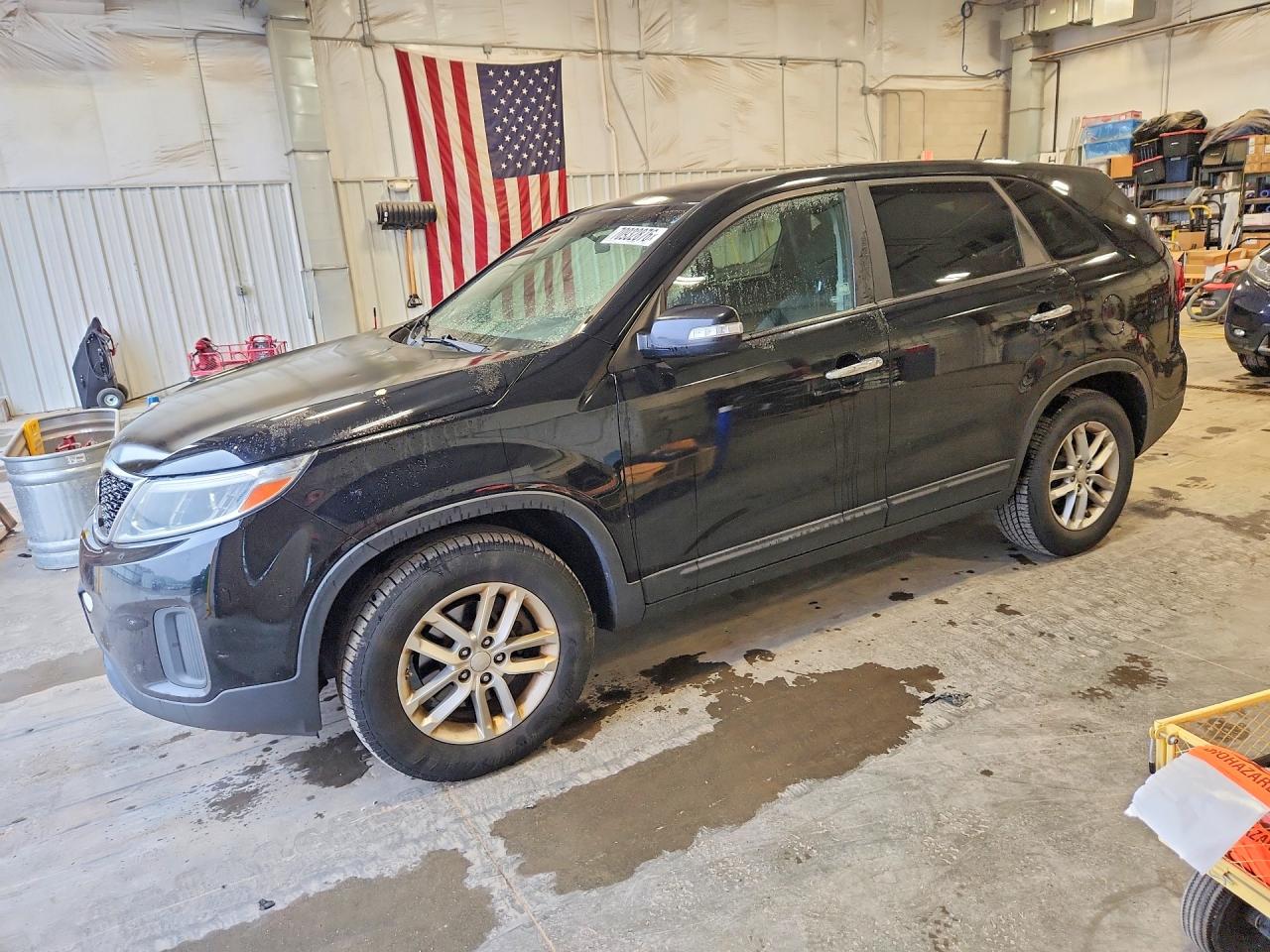 2015 KIA SORENTO LX | 5XYKT3A68FG644188 | UPCARS