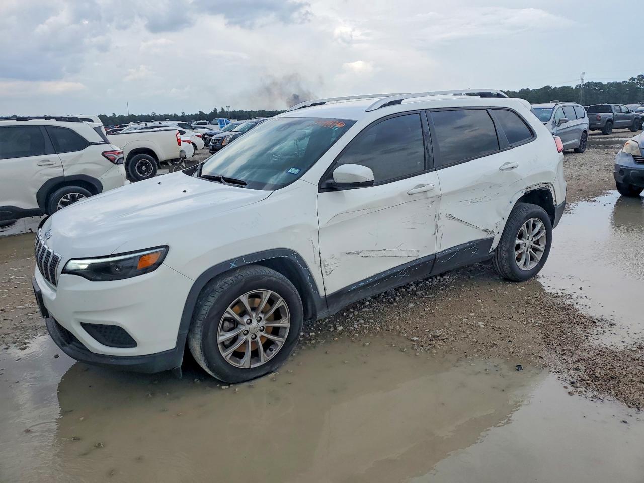2021 JEEP CHEROKEE LATITUDE | 1C4PJLCB3MD164982 | UPCARS