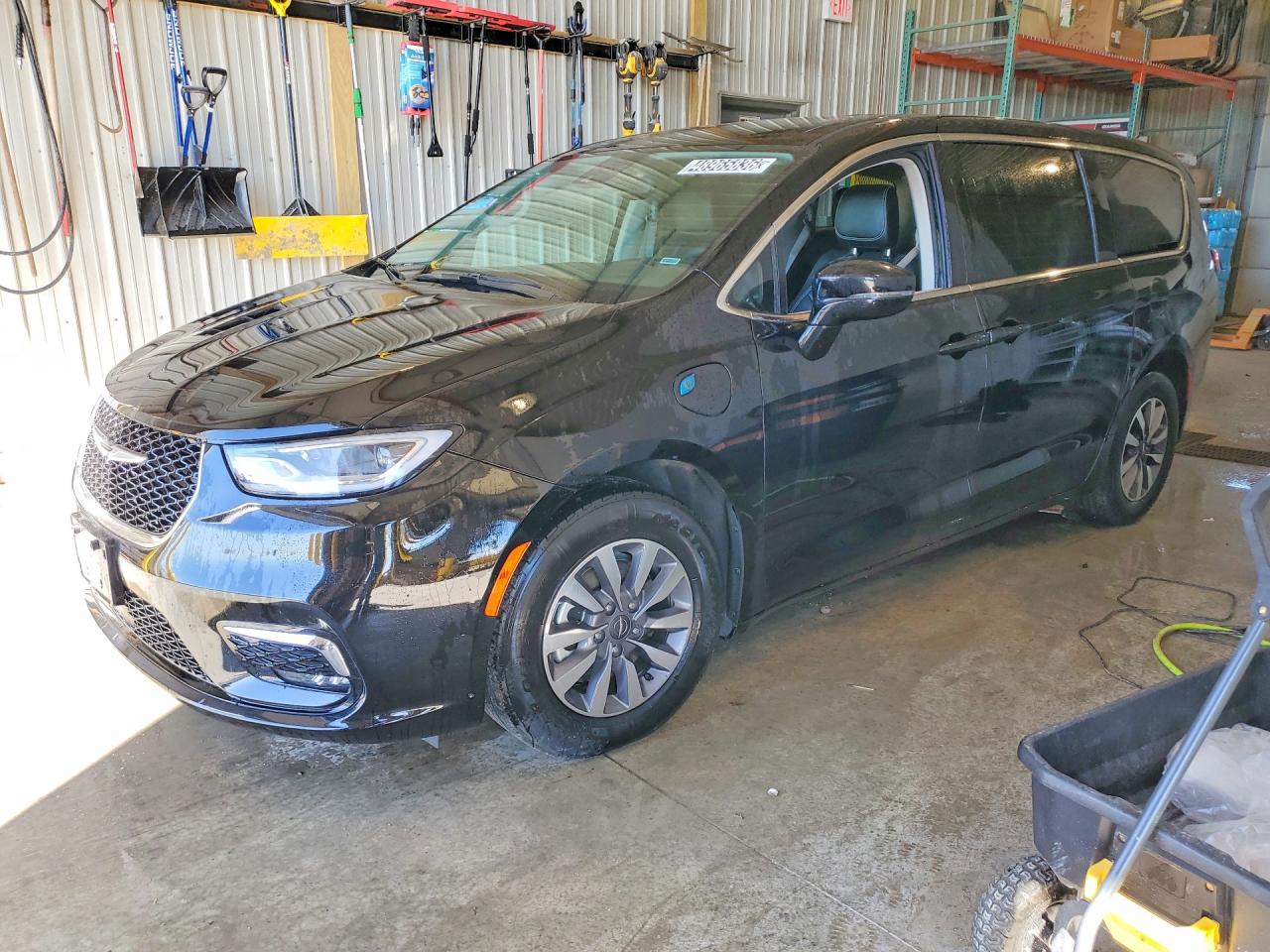 2024 CHRYSLER PACIFICA HYBRID SELECT | 2C4RC1S76RR174530 | UPCARS
