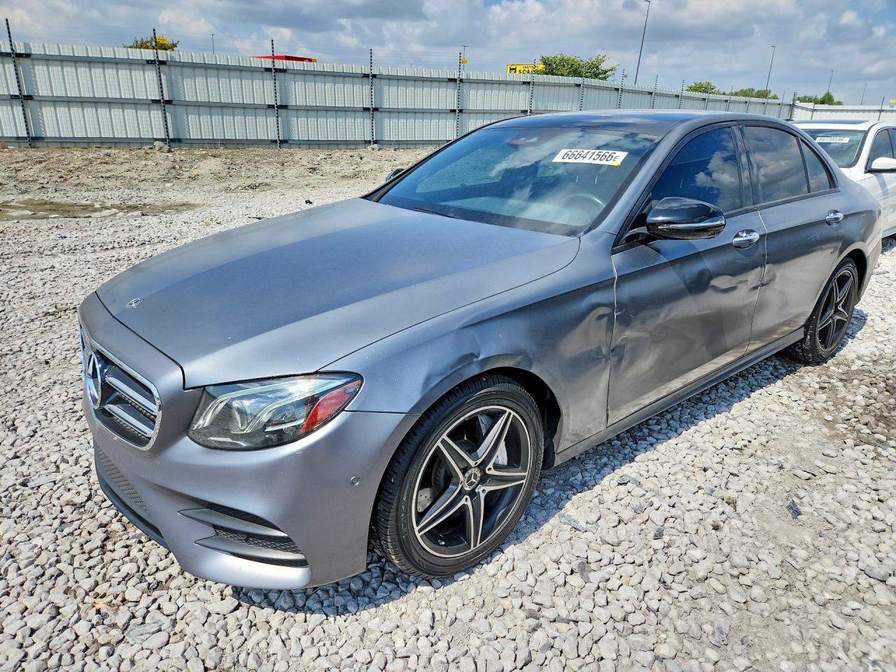2018 MERCEDES-BENZ E-CLASS 300 | WDDZF4JB6JA383070 | UPCARS