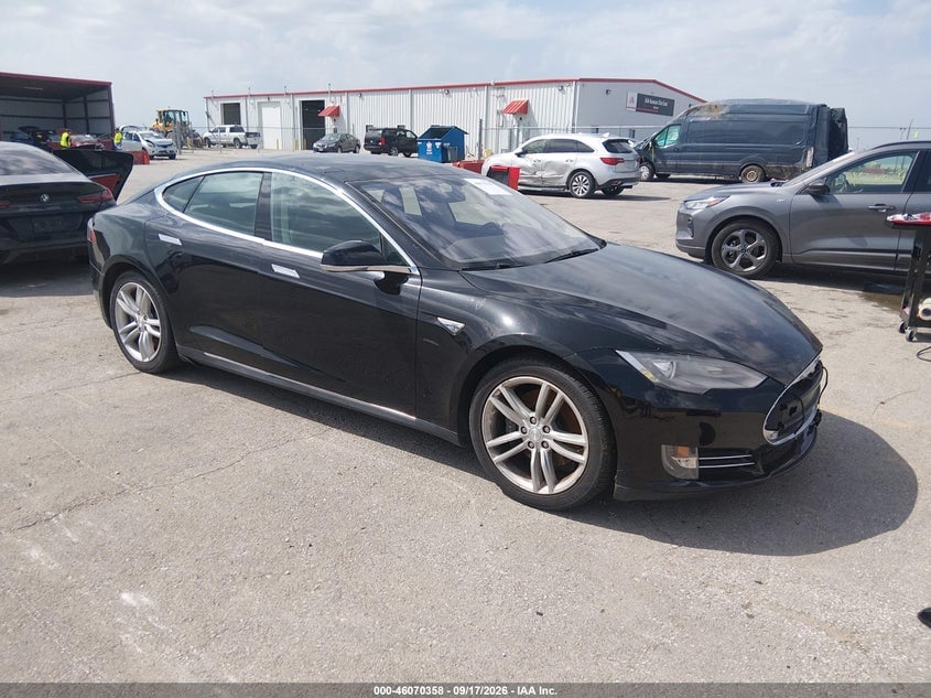 2014 TESLA MODEL S P85 | 5YJSA1H16EFP51458 | UPCARS