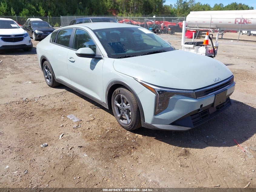 2026 KIA K4 LXS | 3KPFT4DE4TE315720 | UPCARS