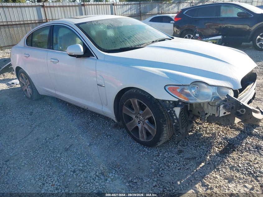 2011 JAGUAR XF | SAJWA0FB9BLS12303 | UPCARS