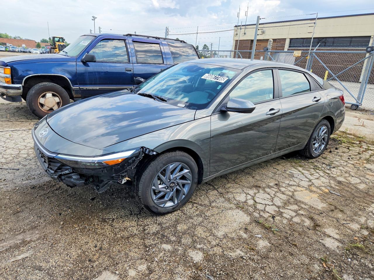 2026 HYUNDAI ELANTRA BLUE | KMHLM4DJ5TU196120 | UPCARS