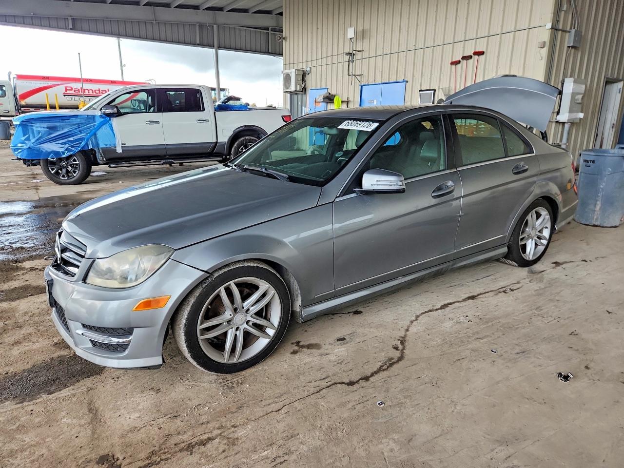 2014 MERCEDES-BENZ C-CLASS 250 | WDDGF4HB2EA948837 | UPCARS