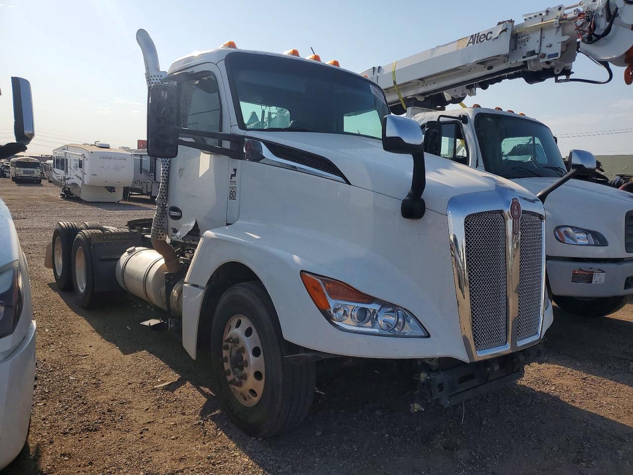 2023 KENWORTH ALL OTHER SEMI TRUCK | 1XKYD49X7PJ172453 | UPCARS