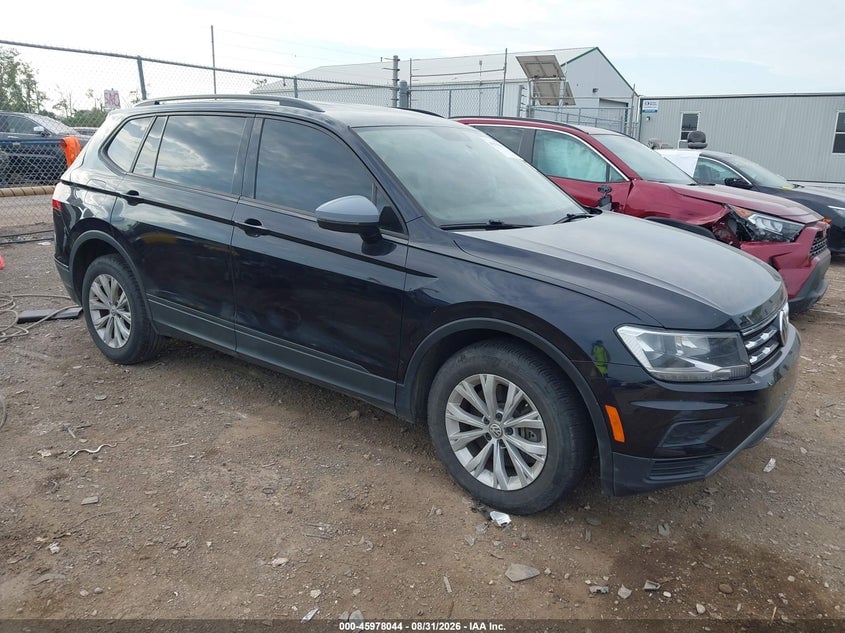 2019 VOLKSWAGEN TIGUAN 2.0T S | 3VV1B7AX0KM149738 | UPCARS