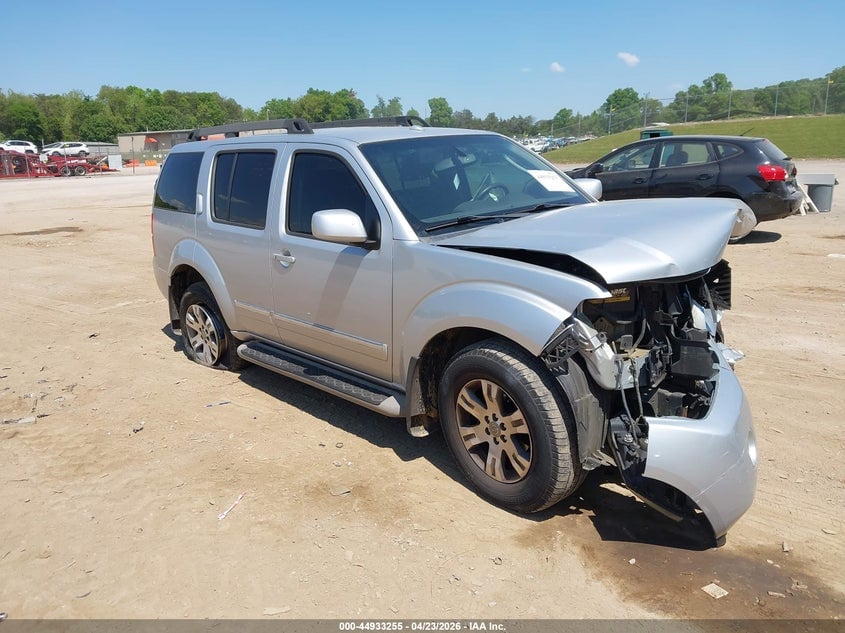 2011 NISSAN PATHFINDER SILVER | 5N1AR1NB0BC618345 | UPCARS