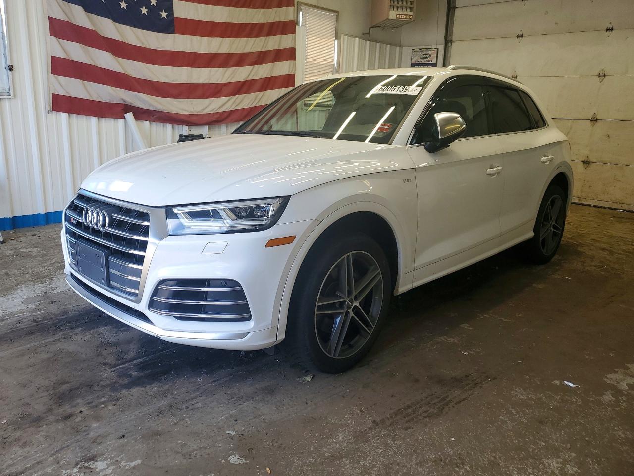 2018 AUDI SQ5 PREMIUM PLUS | WA1A4AFY9J2008710 | UPCARS