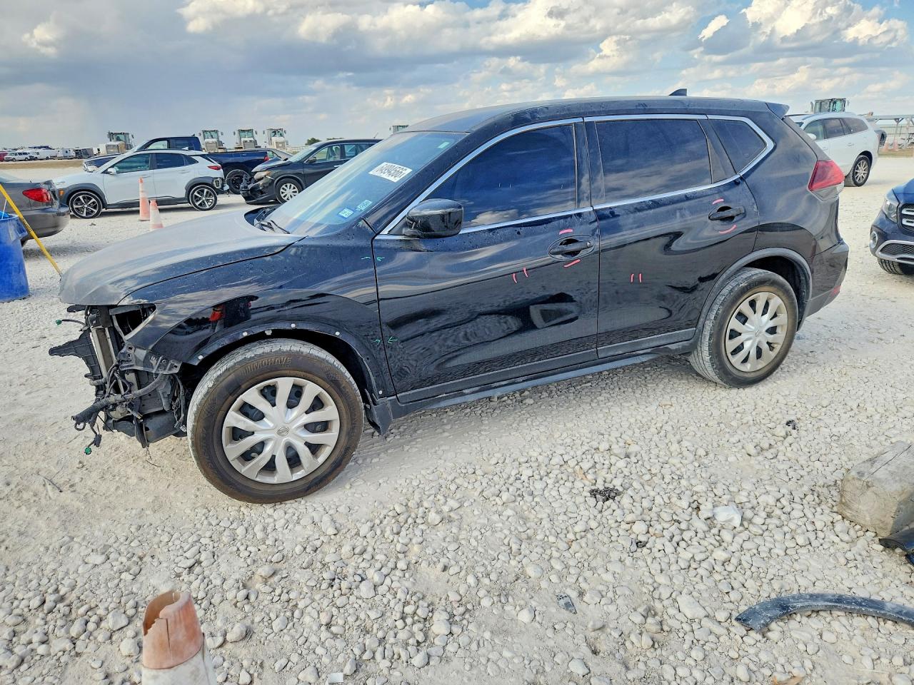 2018 NISSAN ROGUE S | KNMAT2MT8JP561986 | UPCARS