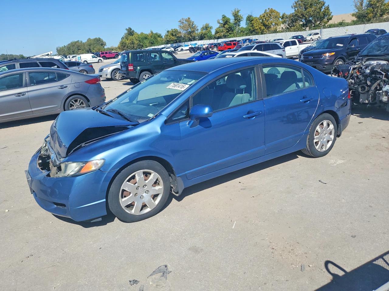 2011 HONDA CIVIC LX | 19XFA1F55BE028256 | UPCARS