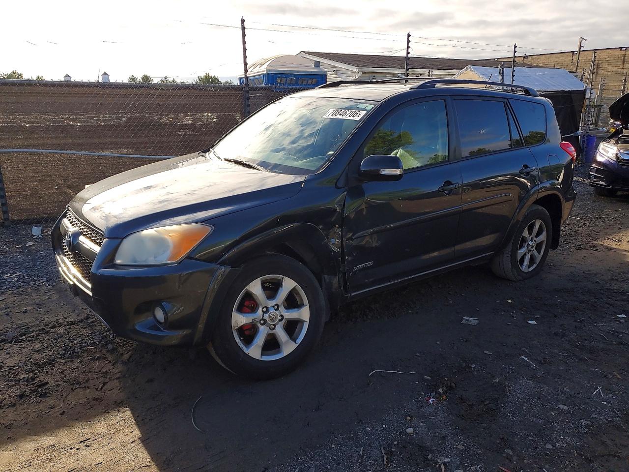 2011 TOYOTA RAV4 LIMITED | 2T3DF4DV9BW140852 | UPCARS