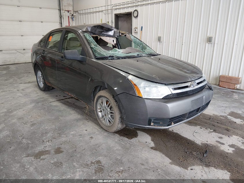 2010 FORD FOCU SE | 1FAHP3FN5AW101008 | UPCARS