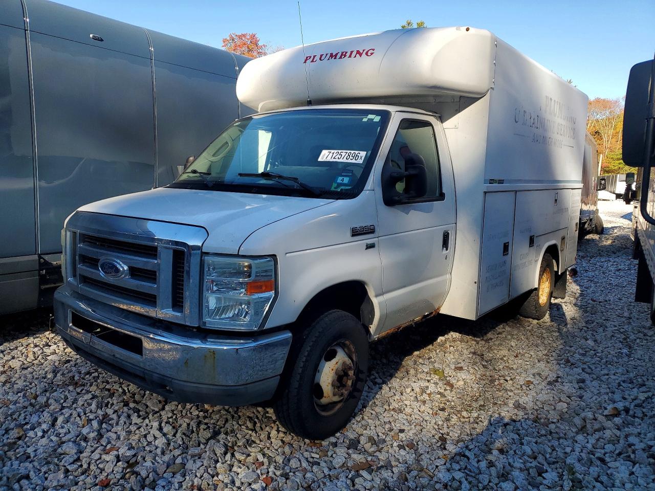 2010 FORD ECONOLIN E350 SUPER DUTY CUTAWAY VAN | 1FDWE3FL7ADB01086 | UPCARS