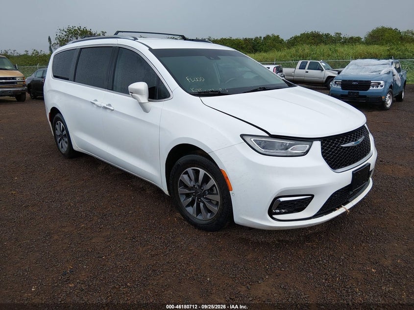 2021 CHRYSLER PACIFICA HYBRID TOURING L | 2C4RC1L77MR591579 | UPCARS