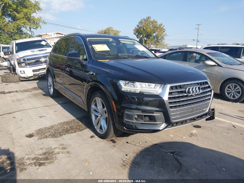 2018 AUDI Q7 3.0T PREMIUM | WA1VAAF77JD042330 | UPCARS