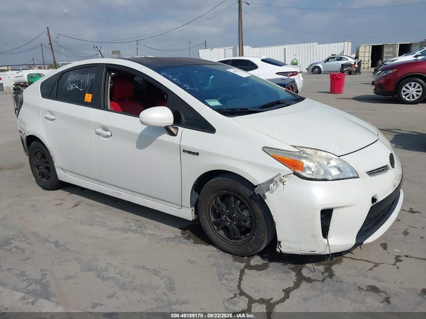 2015 TOYOTA PRIUS TWO | JTDKN3DU6F0463570 | UPCARS