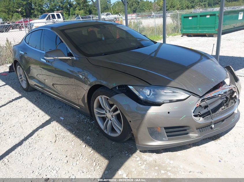 2015 TESLA MODEL S 70D/85D/P90D | 5YJSA1S25FF095885 | UPCARS