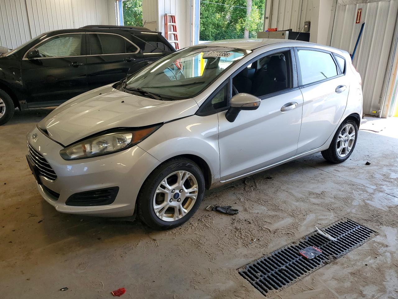 2015 FORD FIESTA SE | 3FADP4EJ2FM196329 | UPCARS
