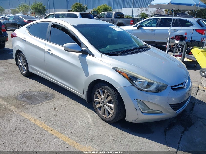 2015 HYUNDAI ELANTRA SE | 5NPDH4AE7FH627219 | UPCARS