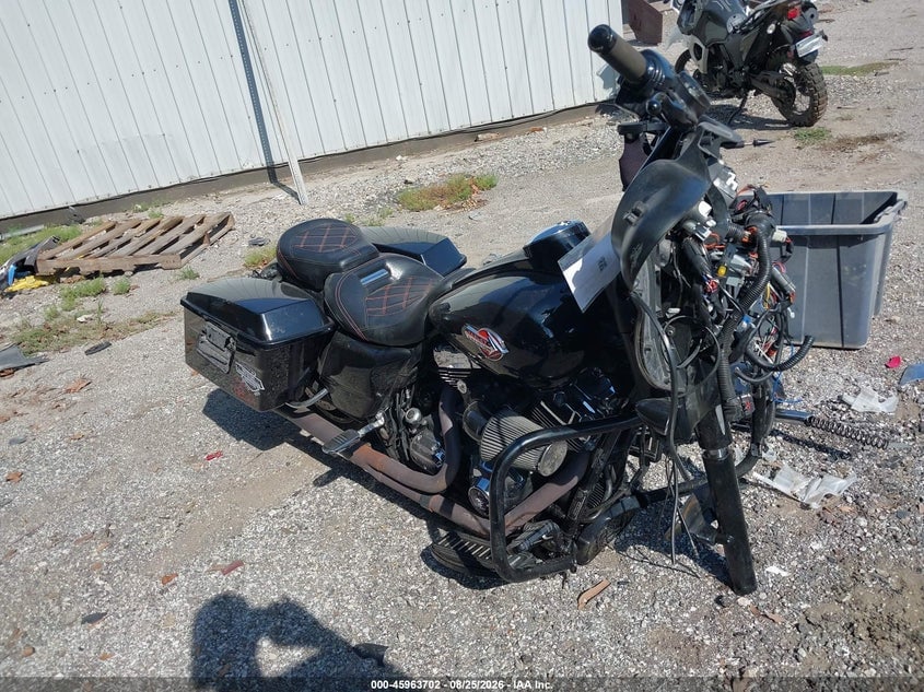 2010 HARLEY-DAVIDSON FLHX | 1HD1KB417AB611970 | UPCARS
