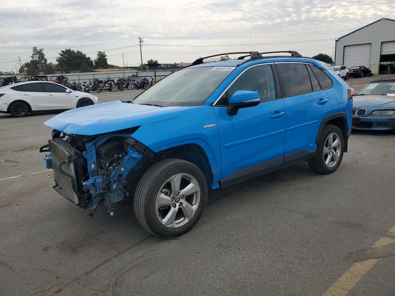 2021 TOYOTA RAV4 XLE PREMIUM | 4T3B6RFV5MU032135 | UPCARS