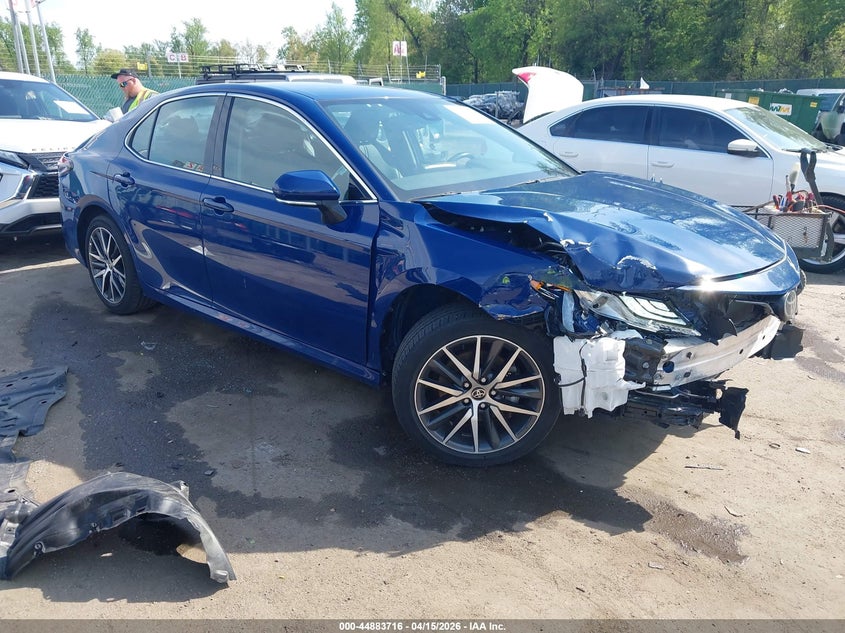 2024 TOYOTA CAMRY XLE | 4T1F11AKXRU189268 | UPCARS