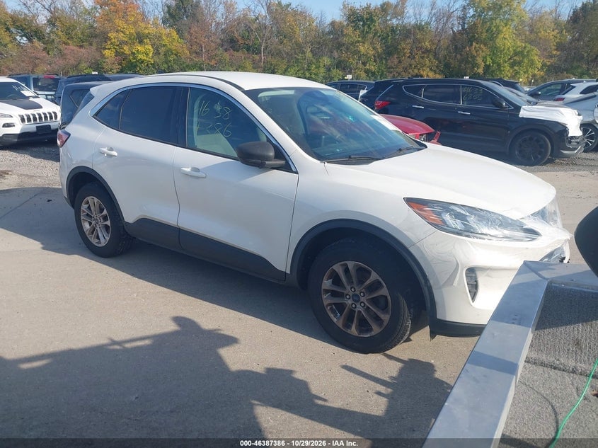2022 FORD ESCAPE SE | 1FMCU9G64NUA61086 | UPCARS