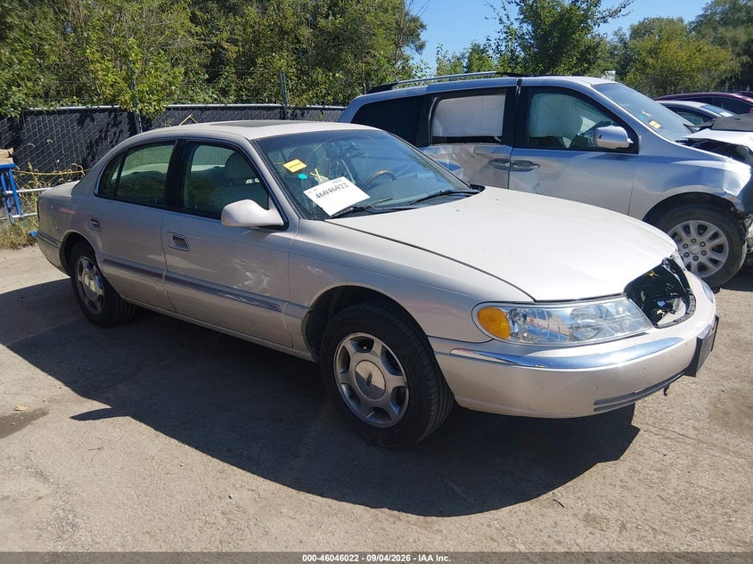 2002 LINCOLN CONTINENTAL | 1LNHM97V62Y627590 | UPCARS