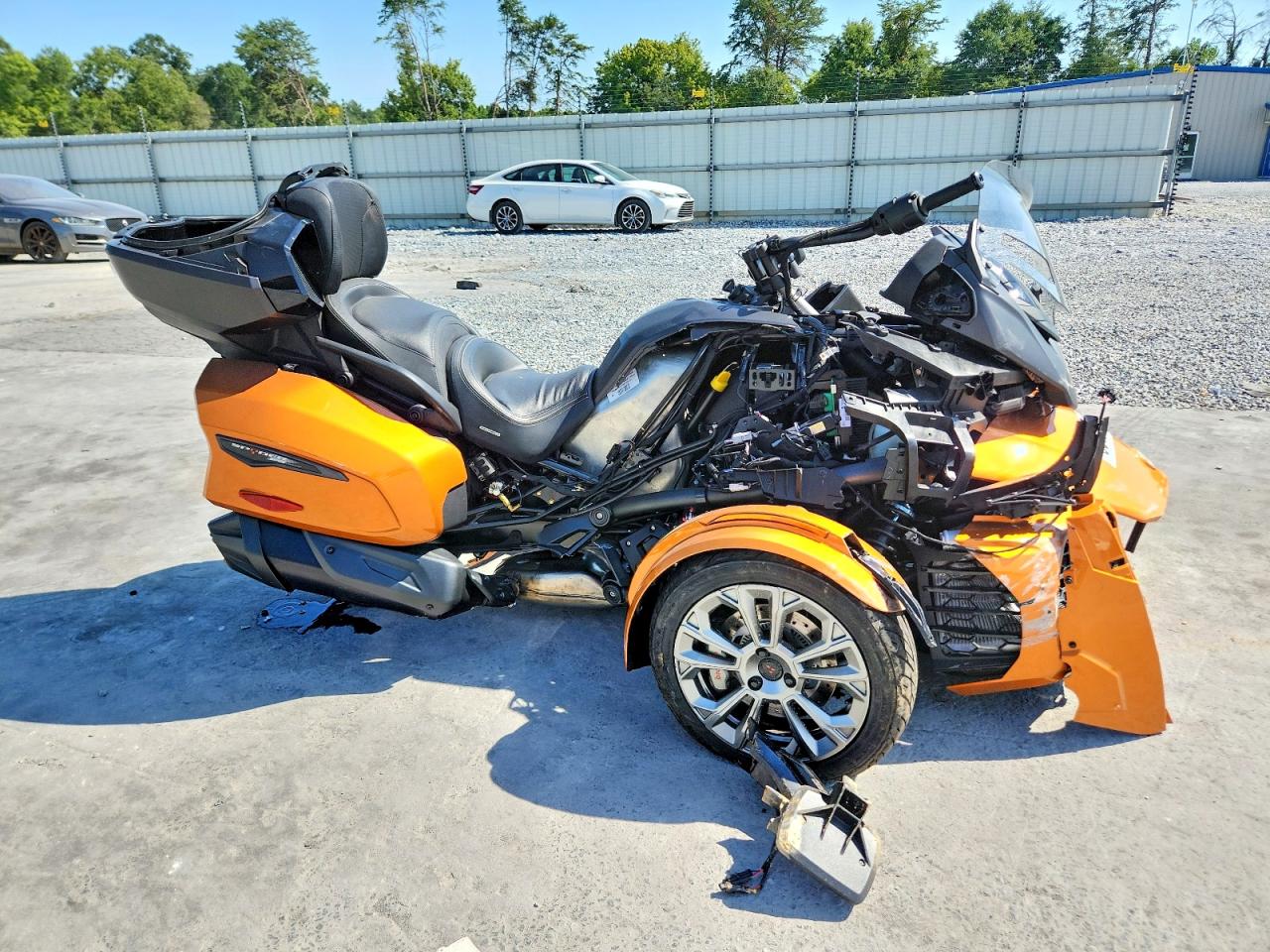 2024 CAN-AM SPYDER F3-T | 2BXREDD27RV000244 | UPCARS