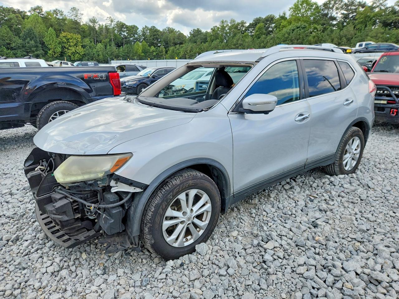 2015 NISSAN ROGUE SV | KNMAT2MT5FP509609 | UPCARS