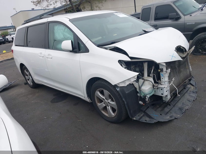 2015 TOYOTA SIENNA LE 8 PASSENGER | 5TDKK3DC5FS633379 | UPCARS