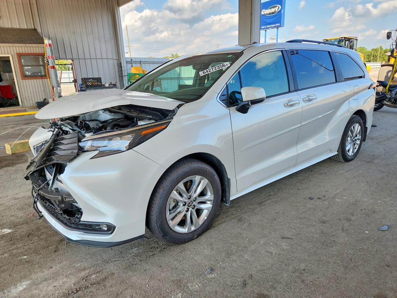 2026 TOYOTA SIENNA XLE 7-PASSENGER | 5TDYSKFC1TS258572 | UPCARS