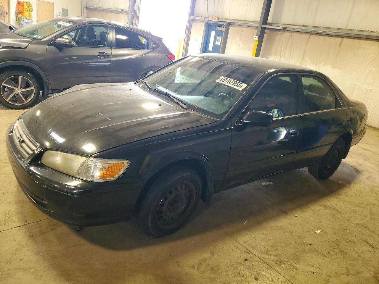 2000 TOYOTA CAMRY LE | 4T1BG22K8YU730303 | UPCARS