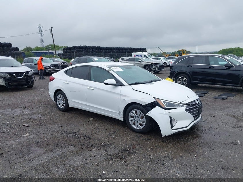 2019 HYUNDAI ELANTRA SE | 5NPD74LF1KH461833 | UPCARS