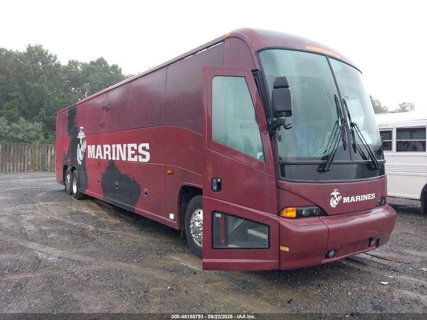 2011 MOTOR COACH INDUSTRIES TRANSIT BUS | 2MG3JMHA8BW065743 | UPCARS