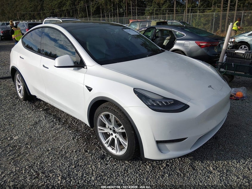 2020 TESLA MODEL Y LONG RANGE DUAL MOTOR ALL-WHEEL DRIVE | 5YJYGDEE7LF027695 | UPCARS
