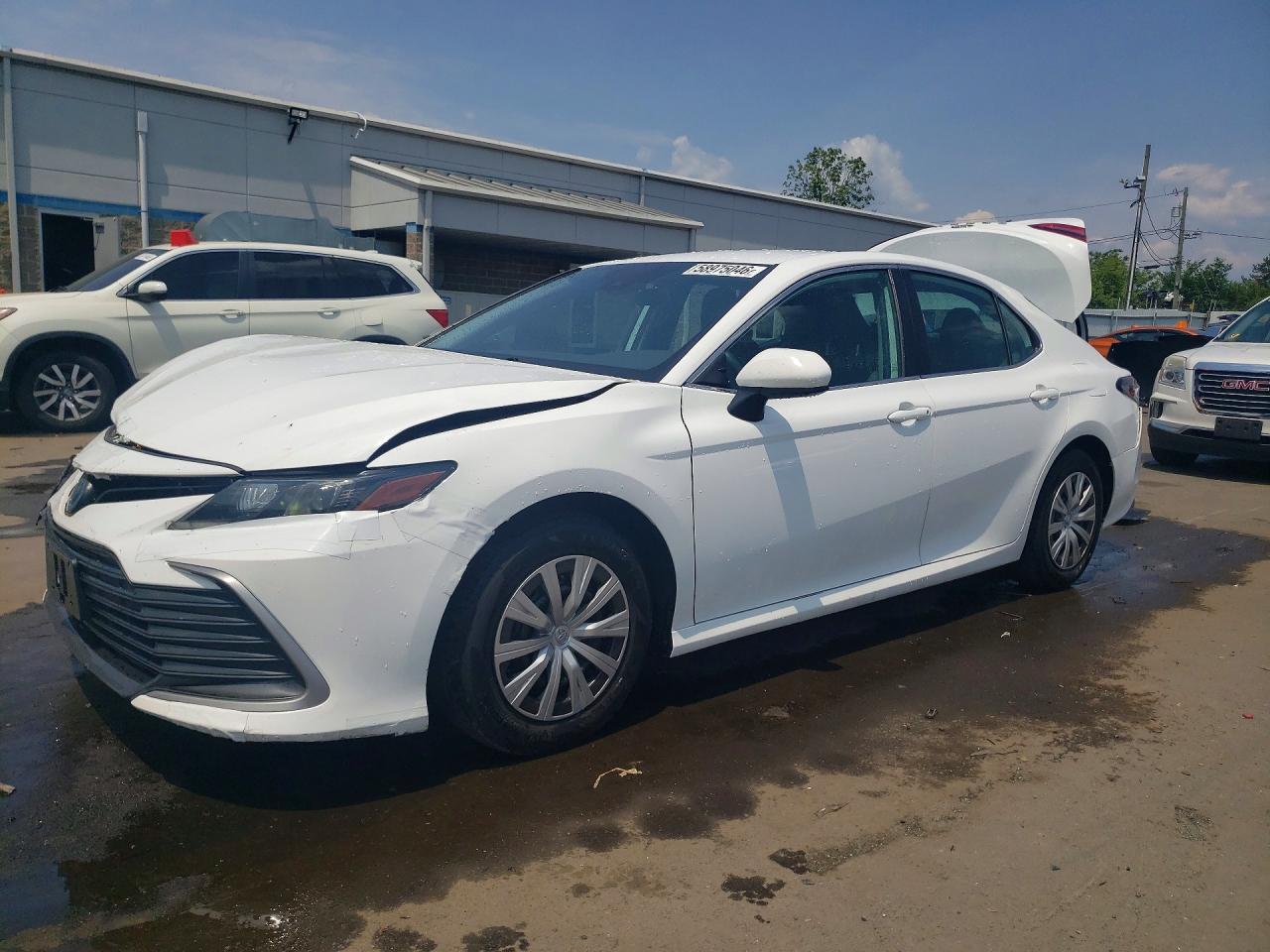 2022 TOYOTA CAMRY LE | 4T1C31AK2NU590787 | UPCARS