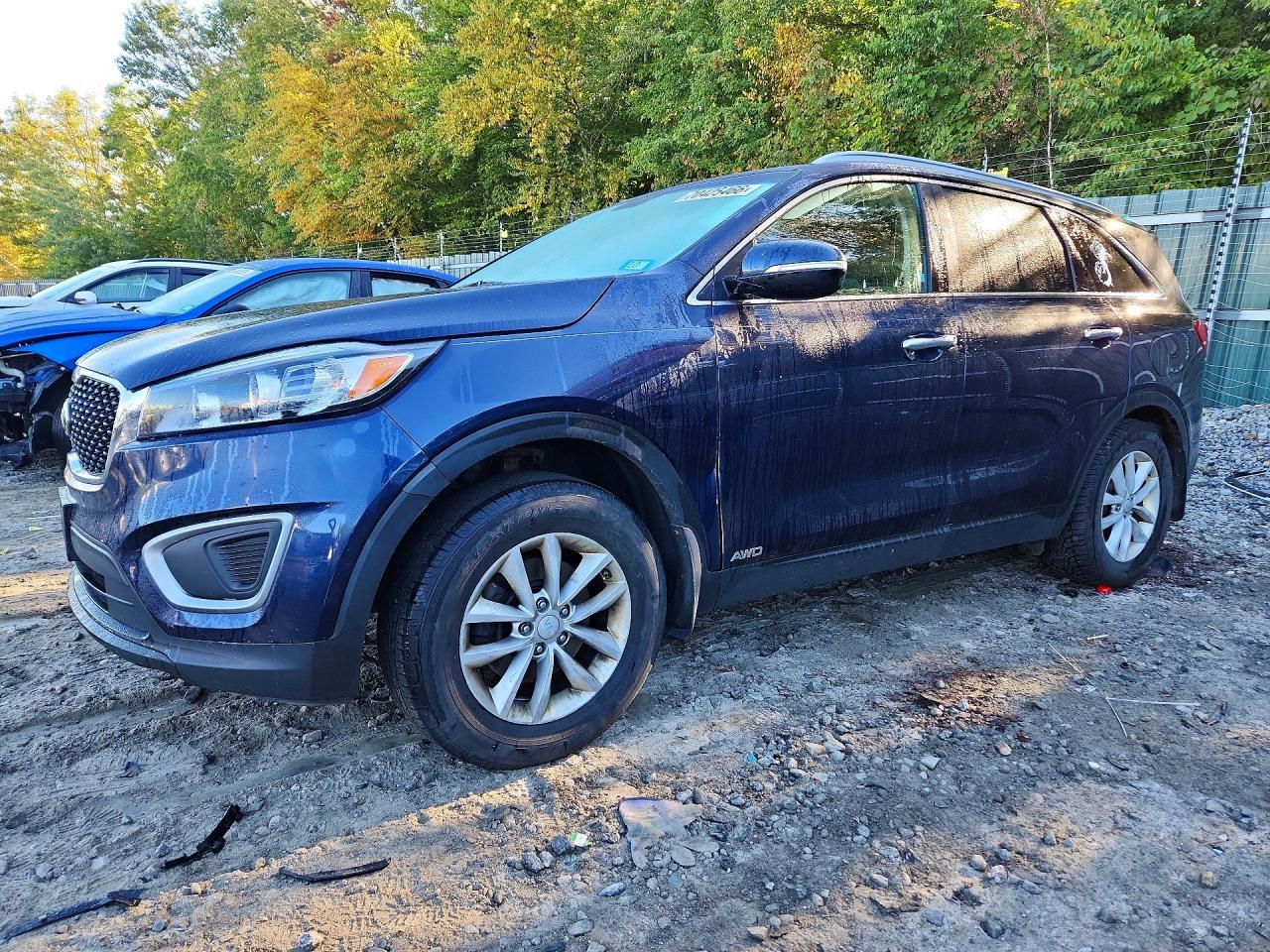 2016 KIA SORENTO LX | 5XYPGDA30GG036916 | UPCARS